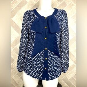 Max C navy blue ruffled neck blouse with sheer arms horse print